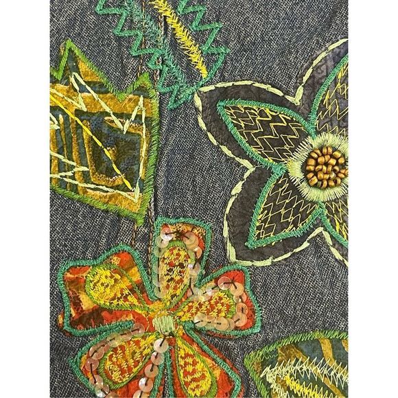 Coldwater Creek women’s embroidered Jean jacket large - Picture 5 of 6